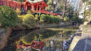 赤い鳥居をくぐりに♪『根津神社』でおさんぽ